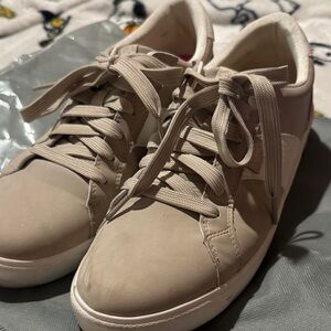 Beige Lace-Up Sneakers ryka